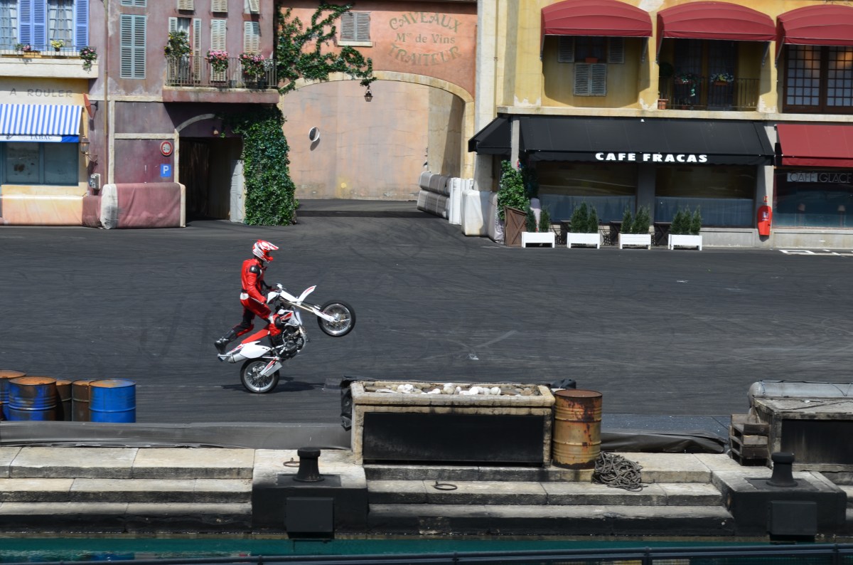 To Trust or Not To Trust – That’s&nbsp;Leadership